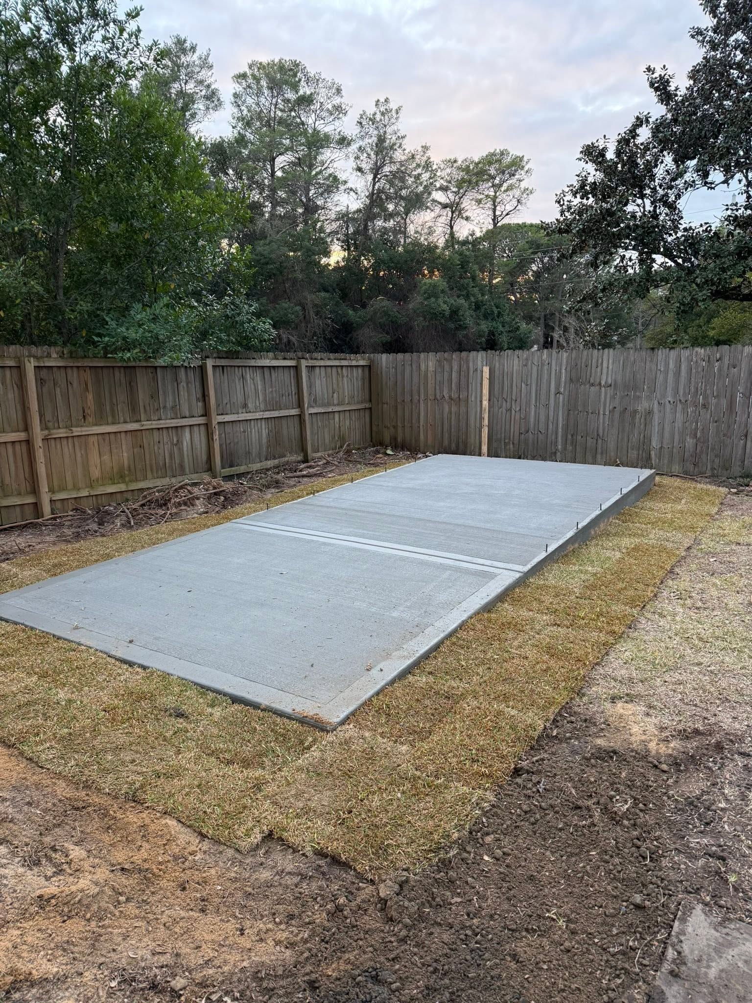 Concrete foundation slab pour